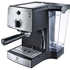 Кавоварка еспресо Electrolux EEA 111